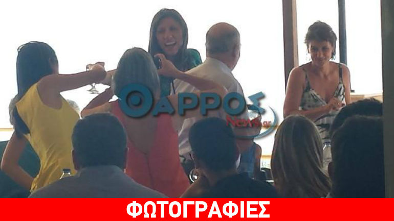 Η Ζωή έγινε νονά… κι έσυρε τον χορό